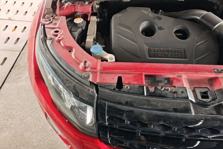 Used Land Rover Range Evoque 2012 2.0T 3-Door Ignite Edition Engine Bay Right