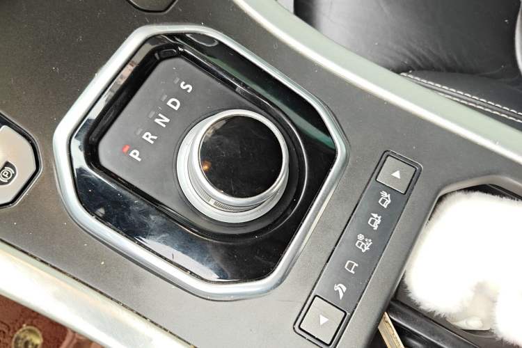 Used Land Rover Range Evoque 2012 2.0T 5-Door YAOZHI Version Gear Lever