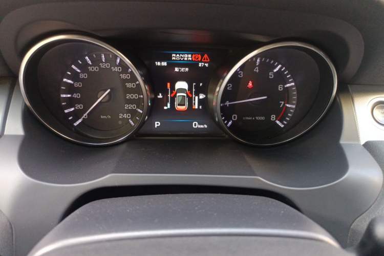 Used Land Rover Range Evoque 2012 2.0T 5-Door Ignite Edition Instrument Cluster