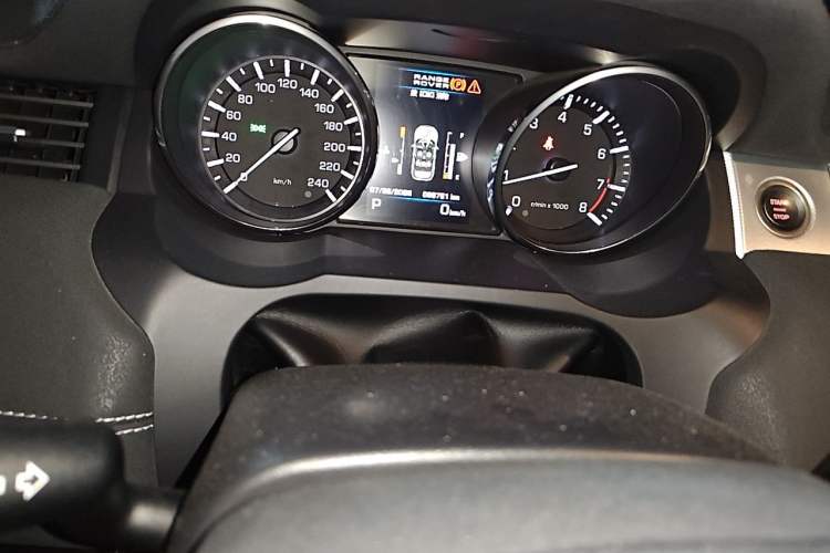 Used Land Rover Range Evoque 2012 2.0T 5-Door Ignite Edition Instrument Cluster