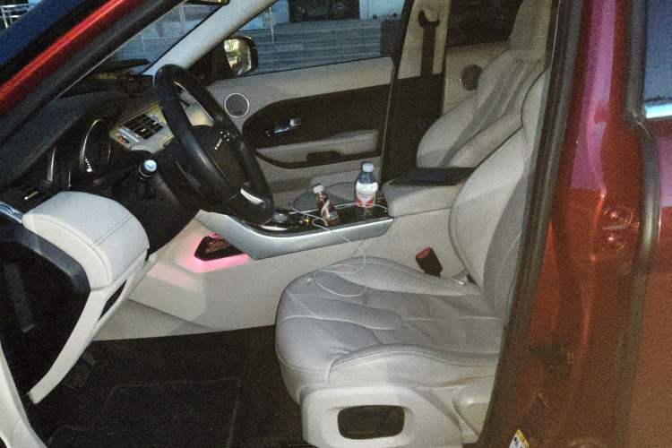 Used Land Rover Range Evoque 2012 2.0T 5-Door Ignite Edition Left Front Seat