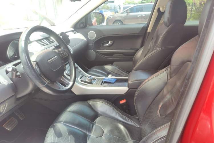 Used Land Rover Range Evoque 2012 2.0T 5-Door Ignite Edition Left Front Seat