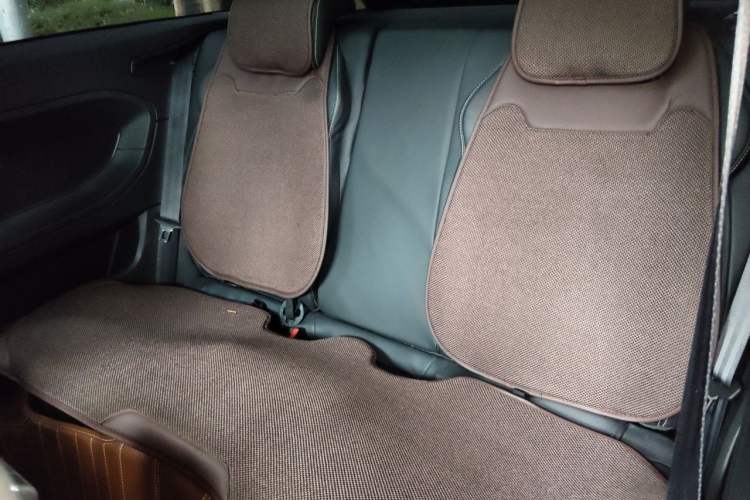 Used Land Rover Range Evoque 2012 2.0T 3-Door YAOZHI Edition Left Rear Seat