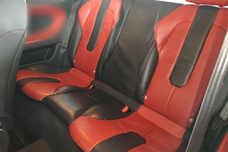 Used Land Rover Range Evoque 2012 2.0T 3-Door Ignite Edition Left Rear Seat