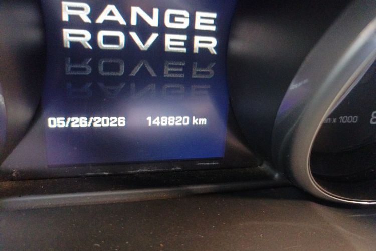 Used Land Rover Range Evoque 2012 2.0T 5-Door Ignite Edition Odometer Close Up