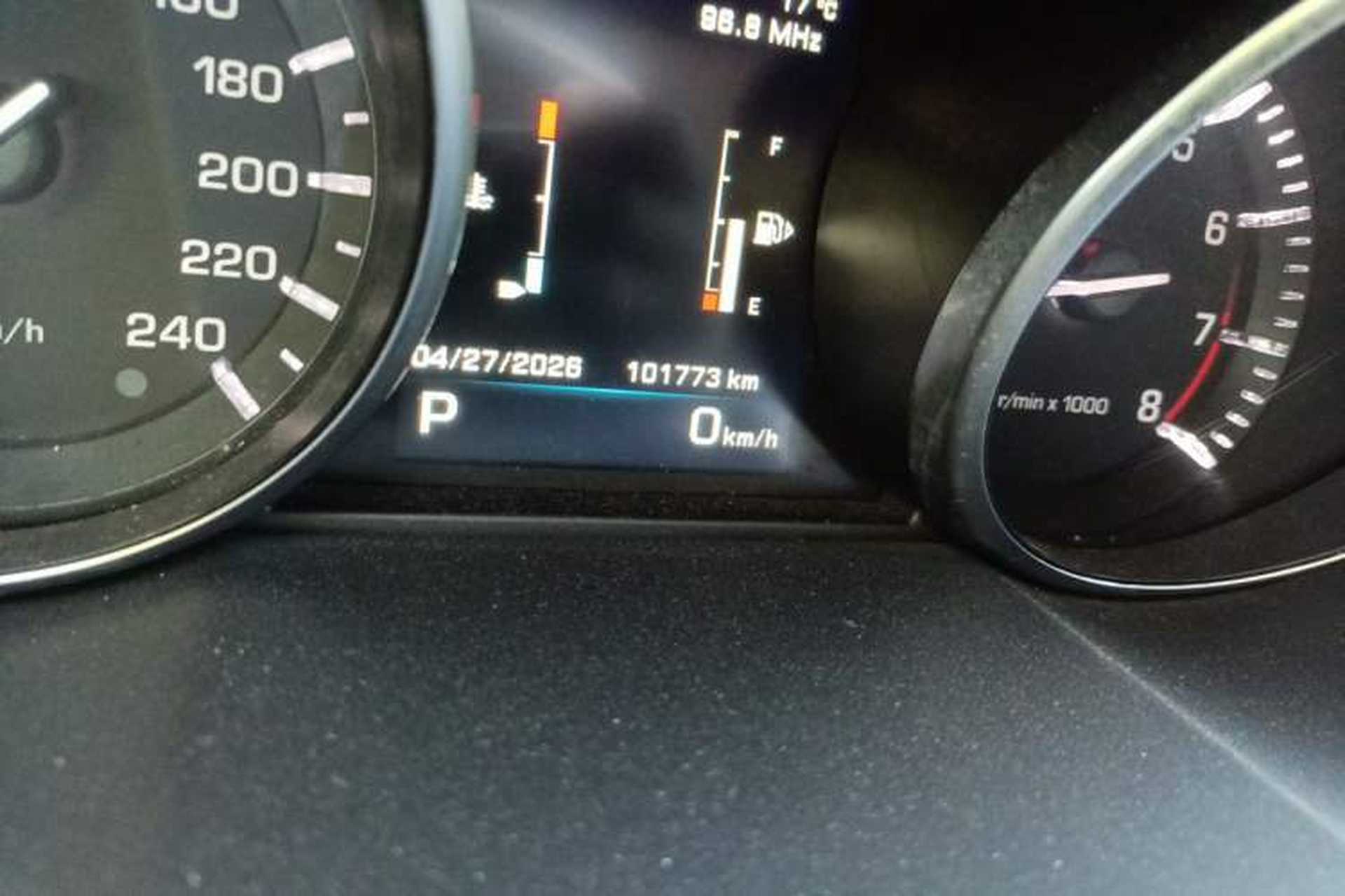 Used Land Rover Range Evoque 2012 2.0T 5-Door YAOZHI Version Odometer Close Up