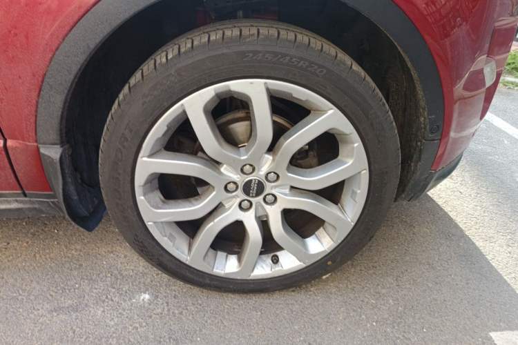 Used Land Rover Range Evoque 2012 2.0T 5-Door Ignite Edition Right Front Wheel Hub