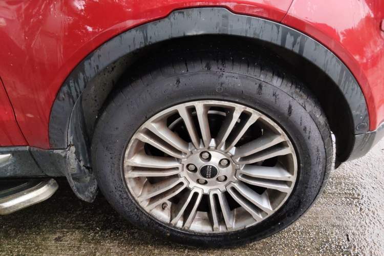 Used Land Rover Range Evoque 2012 2.0T 3-Door YAOZHI Edition Right Front Wheel Hub