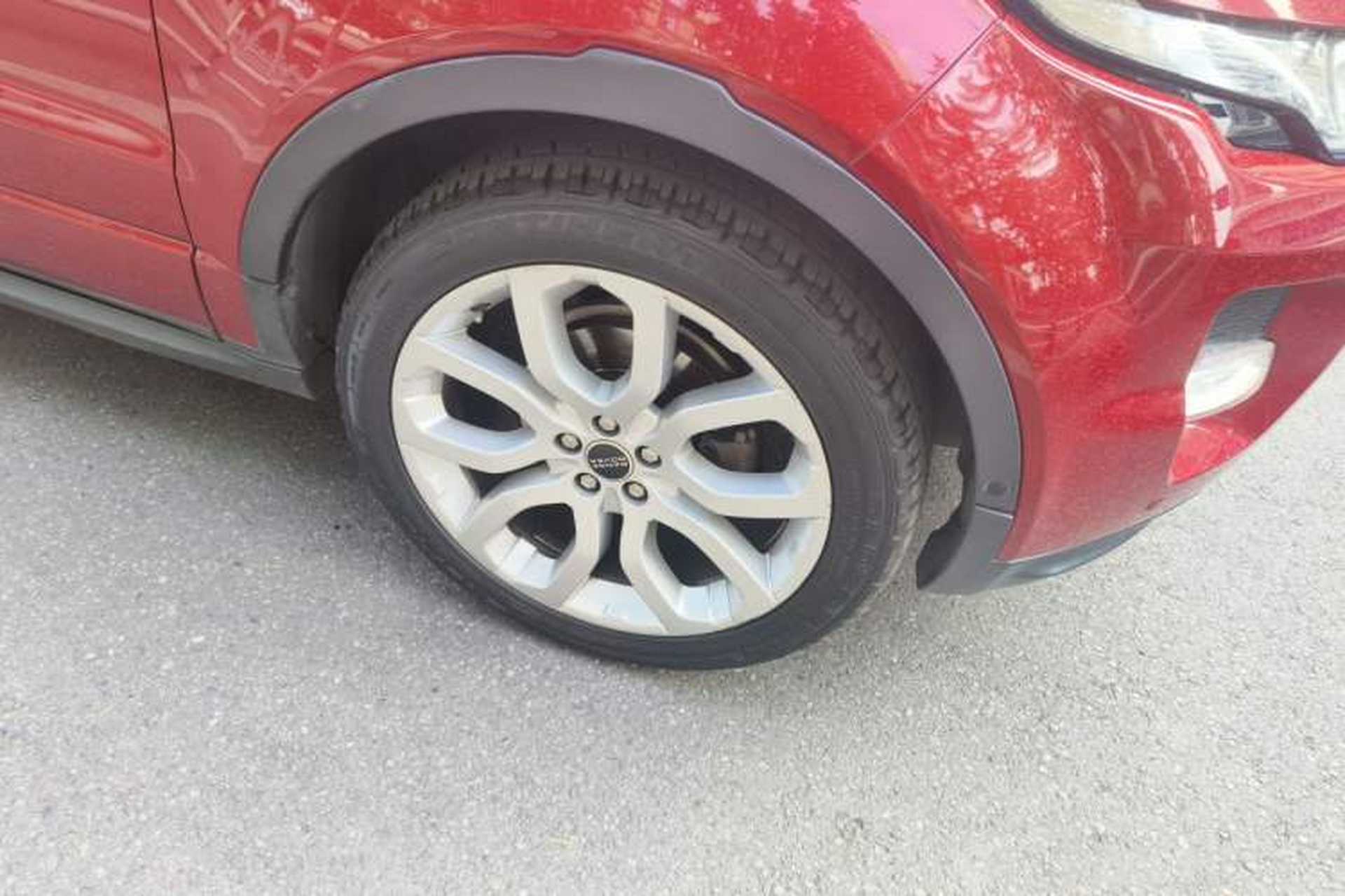 Used Land Rover Range Evoque 2012 2.0T 5-Door Ignite Edition Right Front Wheel Hub