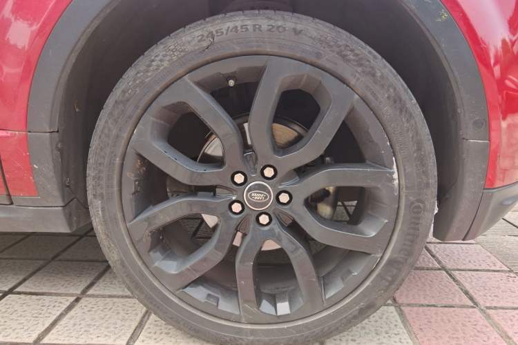 Used Land Rover Range Evoque 2012 2.0T 5-Door Ignite Edition Right Front Wheel Hub