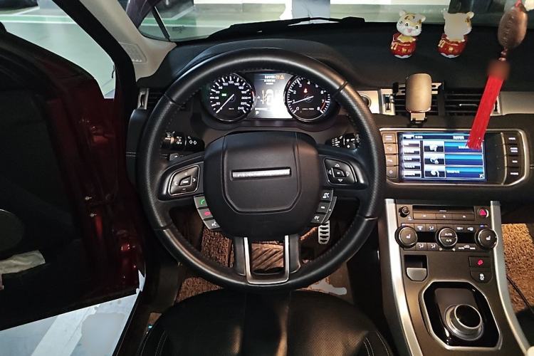 Used Land Rover Range Evoque 2012 2.0T 5-Door Ignite Edition Steering Wheel