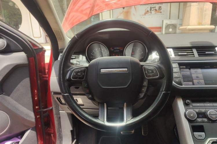 Used Land Rover Range Evoque 2012 2.0T 5-Door Ignite Edition Steering Wheel