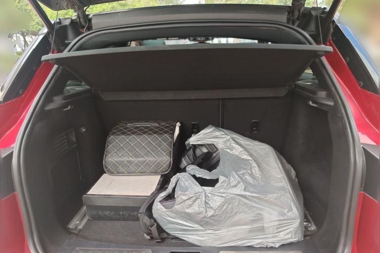 Used Land Rover Range Evoque 2012 2.0T 5-Door Ignite Edition Trunk
