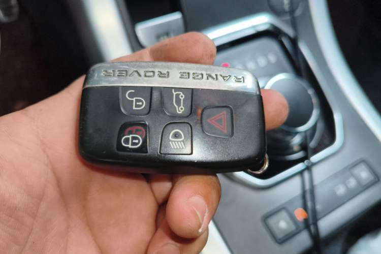 Used Land Rover Range Evoque 2012 2.0T 5-Door Ignite Edition Vehicle Key