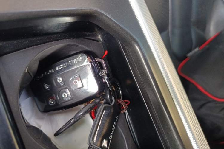 Used Land Rover Range Evoque 2012 2.0T 5-Door Ignite Edition Vehicle Key