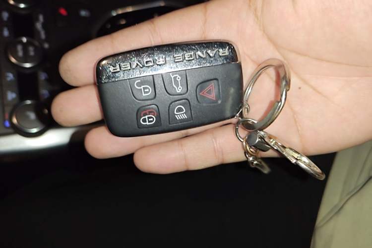 Used Land Rover Range Evoque 2012 2.0T 5-Door Ignite Edition Vehicle Key