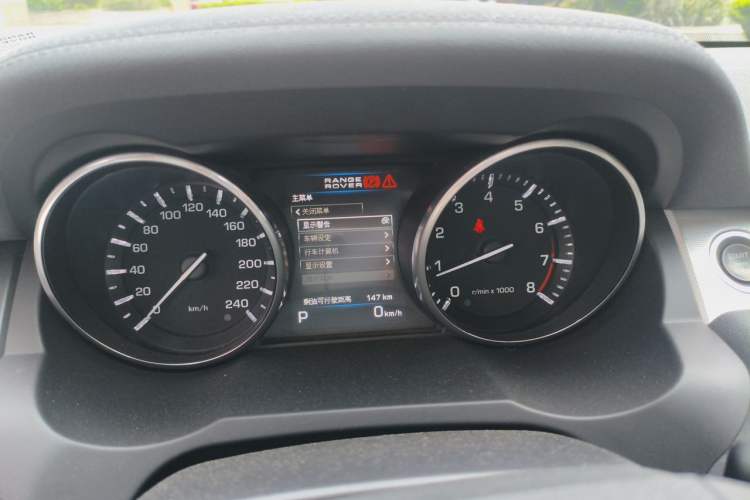 Used Land Rover Range Evoque 2012 2.0T 5-Door Ignite Edition Instrument Cluster