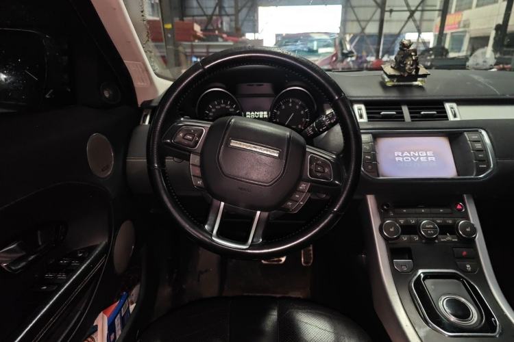 Used Land Rover Range Evoque 2012 2.0T 5-Door Ignite Edition Steering Wheel