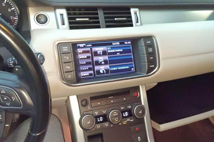 Used Land Rover Range Evoque 2012 2.0T 5-Door YAOZHI Version Audio And AC Panel