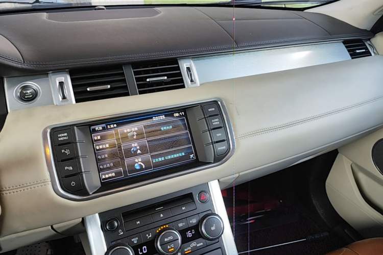 Used Land Rover Range Evoque 2012 2.0T 5-Door YAOZHI Version Audio And AC Panel