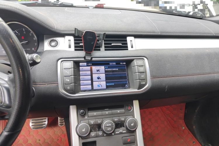 Used Land Rover Range Evoque 2012 2.0T 3-Door Ignite Edition Audio And AC Panel