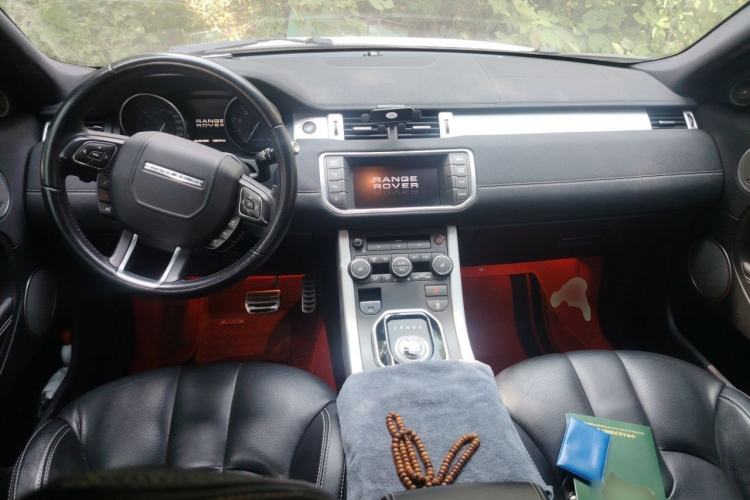 Used Land Rover Range Evoque 2012 2.0T 5-Door Ignite Edition Center Console