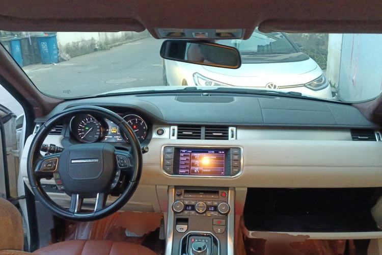 Used Land Rover Range Evoque 2012 2.0T 5-Door YAOZHI Version Center Console