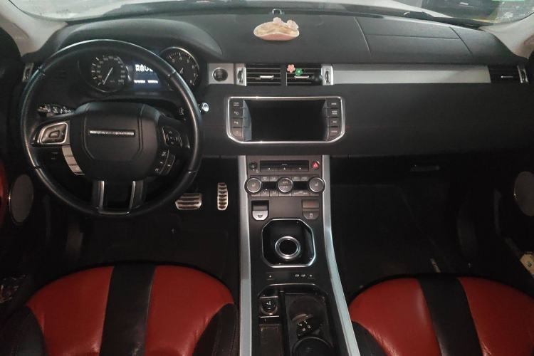 Used Land Rover Range Evoque 2012 2.0T 5-Door Ignite Edition Center Console