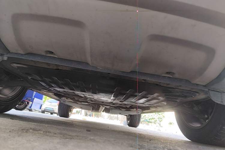 Used Land Rover Range Evoque 2012 2.0T 5-Door YAOZHI Version Chassis Front