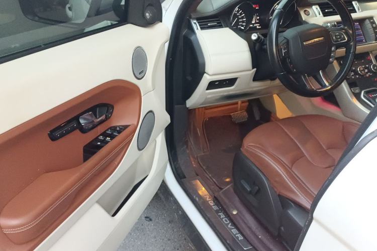 Used Land Rover Range Evoque 2012 2.0T 5-Door YAOZHI Version Driver Seat