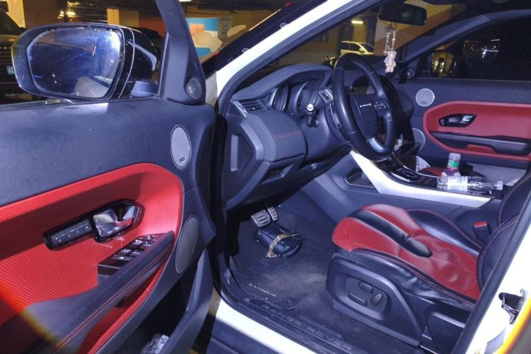 Used Land Rover Range Evoque 2012 2.0T 5-Door Ignite Edition Driver Seat