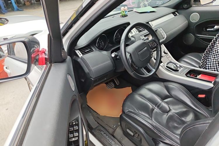 Used Land Rover Range Evoque 2012 2.0T 5-Door Ignite Edition Driver Seat