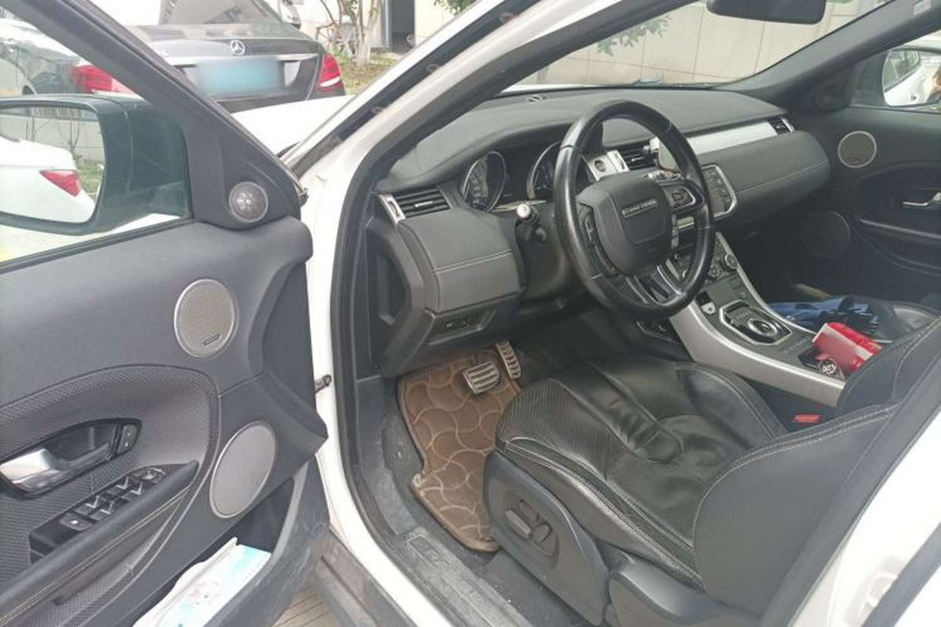 Used Land Rover Range Evoque 2012 2.0T 5-Door Ignite Edition Driver Seat