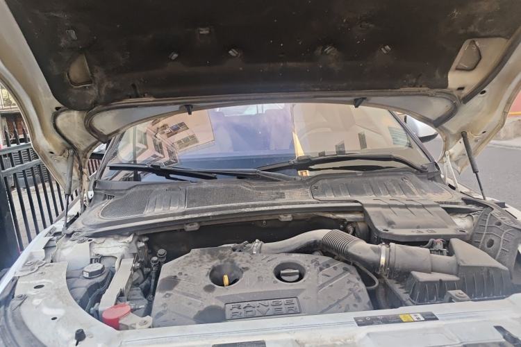 Used Land Rover Range Evoque 2012 2.0T 5-Door Ignite Edition Engine Bay