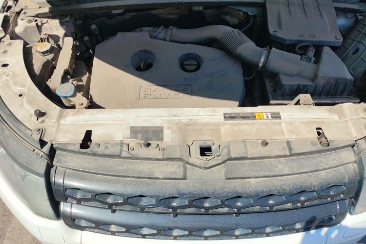 Used Land Rover Range Evoque 2012 2.0T 5-Door YAOZHI Version Engine Bay
