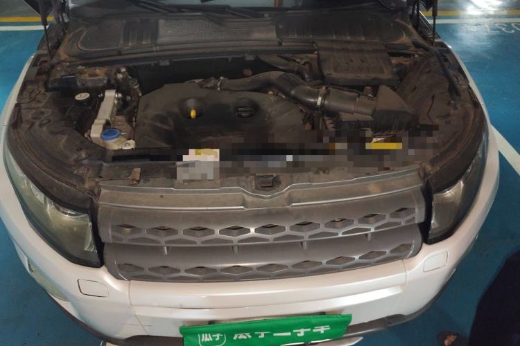 Used Land Rover Range Evoque 2012 2.0T 5-Door YAOZHI Version Engine Bay