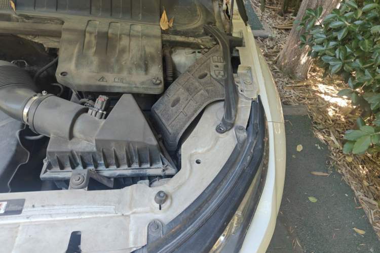 Used Land Rover Range Evoque 2012 2.0T 5-Door Ignite Edition Engine Bay Left