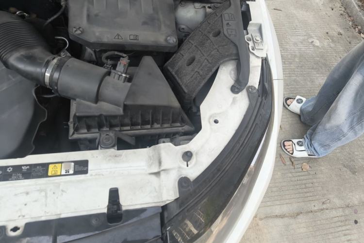 Used Land Rover Range Evoque 2012 2.0T 5-Door Ignite Edition Engine Bay Left