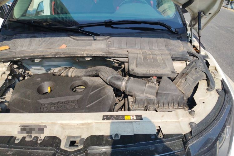 Used Land Rover Range Evoque 2012 2.0T 3-Door Ignite Edition Engine Bay Left