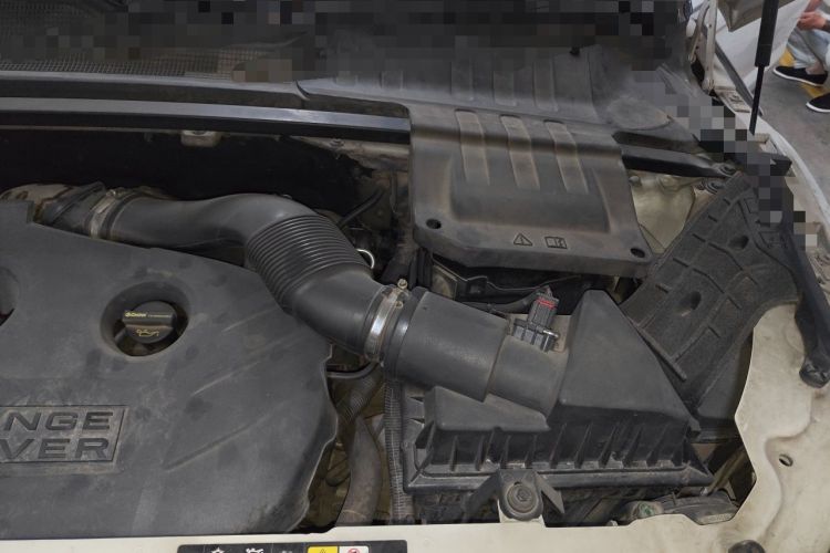 Used Land Rover Range Evoque 2012 2.0T 5-Door YAOZHI Version Engine Bay Left