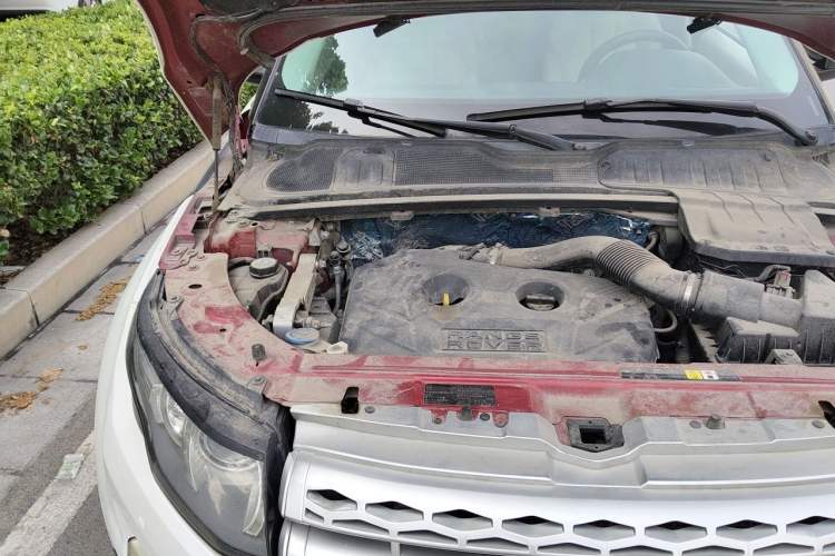 Used Land Rover Range Evoque 2012 2.0T 5-Door YAOZHI Version Engine Bay Right