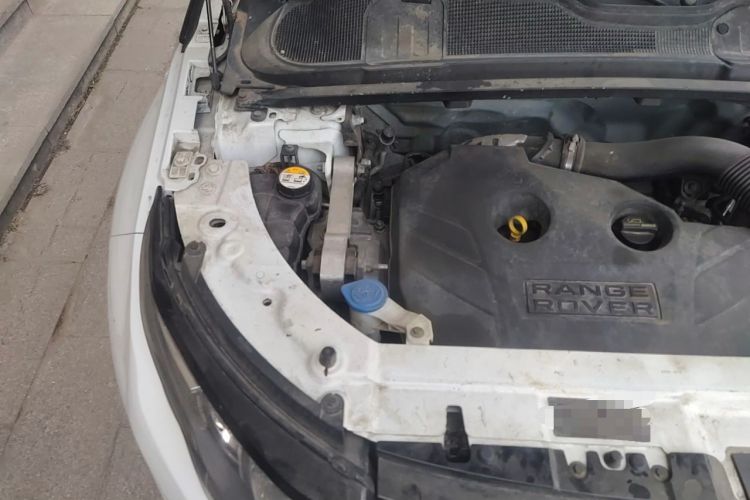 Used Land Rover Range Evoque 2012 2.0T 3-Door Ignite Edition Engine Bay Right