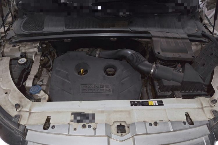 Used Land Rover Range Evoque 2012 2.0T 5-Door YAOZHI Version Engine Bay