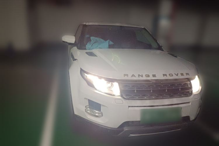 Used Land Rover Range Evoque 2012 2.0T 3-Door YAOZHI Edition Front Right 45 Deg