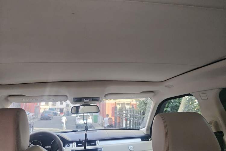 Used Land Rover Range Evoque 2012 2.0T 5-Door Ignite Edition Headliner