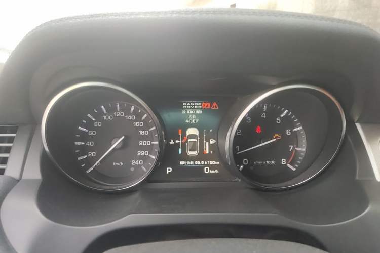 Used Land Rover Range Evoque 2012 2.0T 3-Door Ignite Edition Instrument Cluster