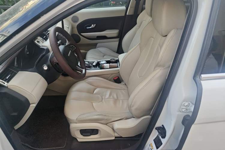 Used Land Rover Range Evoque 2012 2.0T 5-Door Ignite Edition Left Front Seat