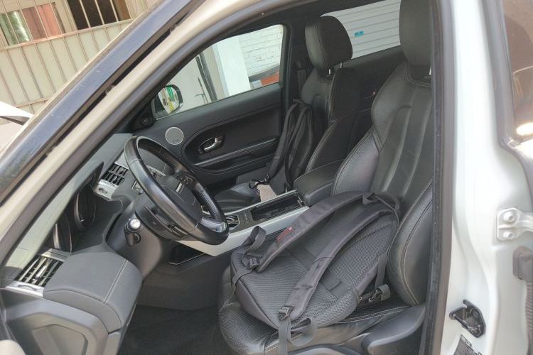 Used Land Rover Range Evoque 2012 2.0T 5-Door Ignite Edition Left Front Seat