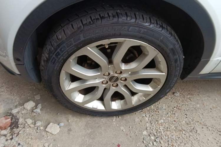 Used Land Rover Range Evoque 2012 2.0T 5-Door Ignite Edition Left Front Wheel Hub