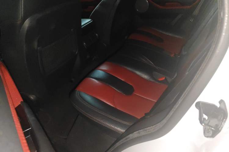 Used Land Rover Range Evoque 2012 2.0T 5-Door Ignite Edition Left Rear Seat
